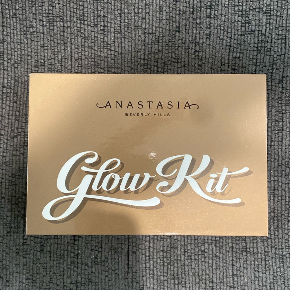 Anastasia Beverly Hills Glow Kit